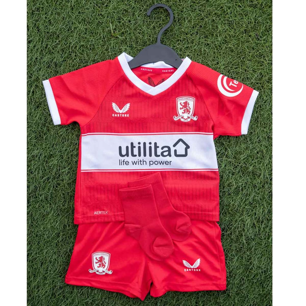 Kinder Middlesbrough 2025/26 Heimset