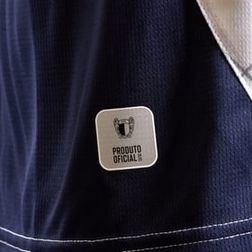 Kinder FC Famalicão 2024/25 Heimtrikot