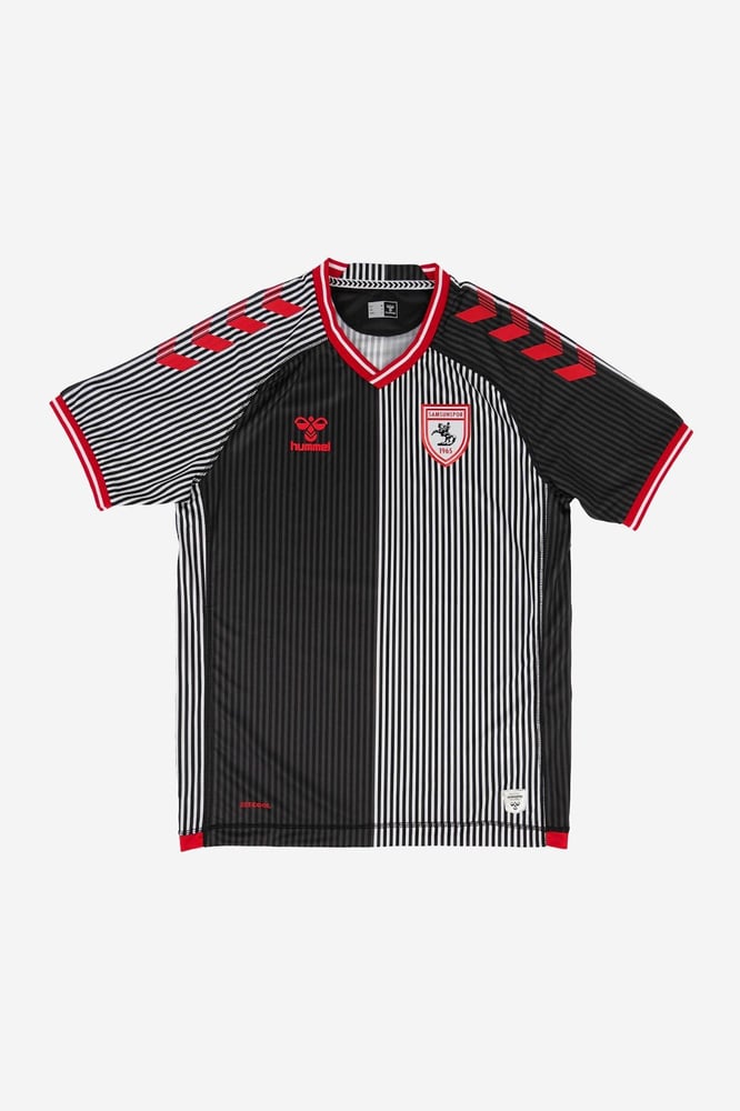 Herren Samsunspor 2024/25 Auswärtstrikot Authentic Vorbereitungs Matchtrikot