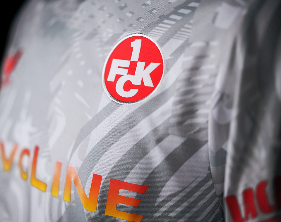 Herren 1. FC Kaiserslautern 2024/25 Auswärts Trikot