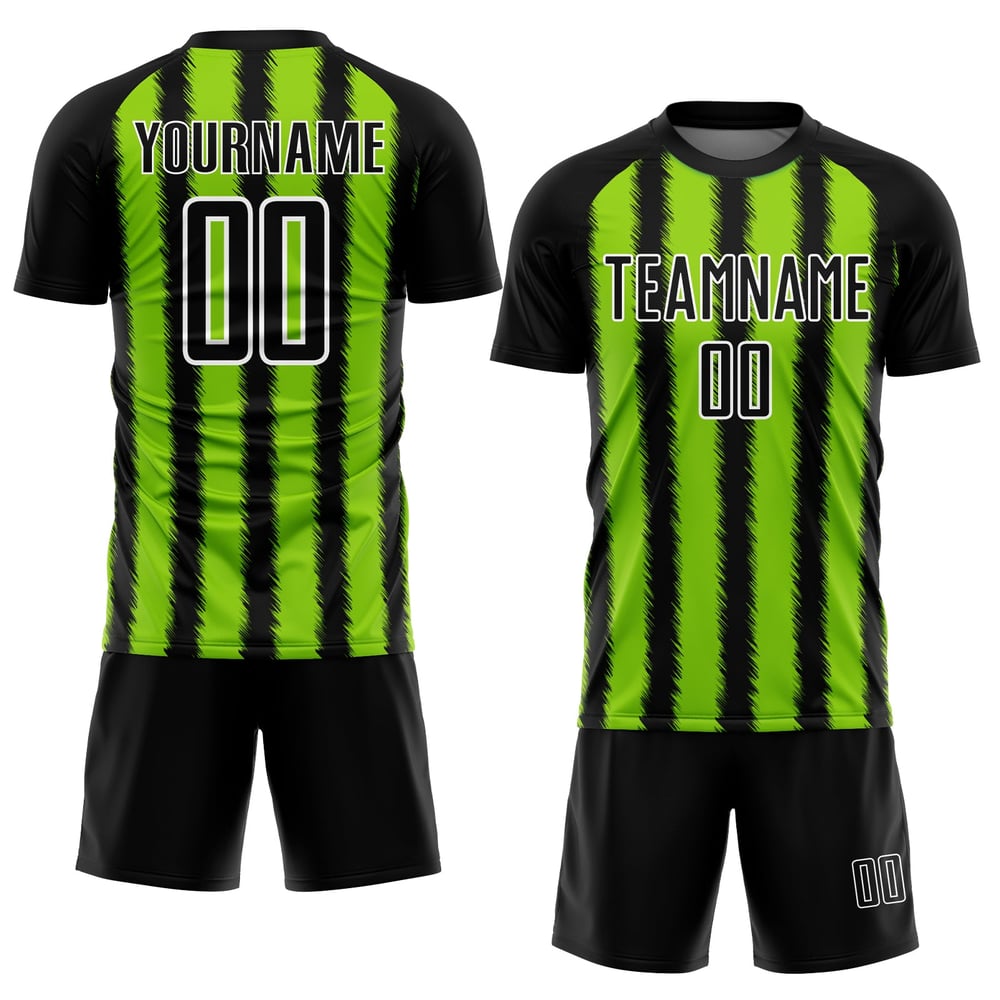 Camiseta de fútbol personalizada con sublimación de líneas verde neón y blanco en negro