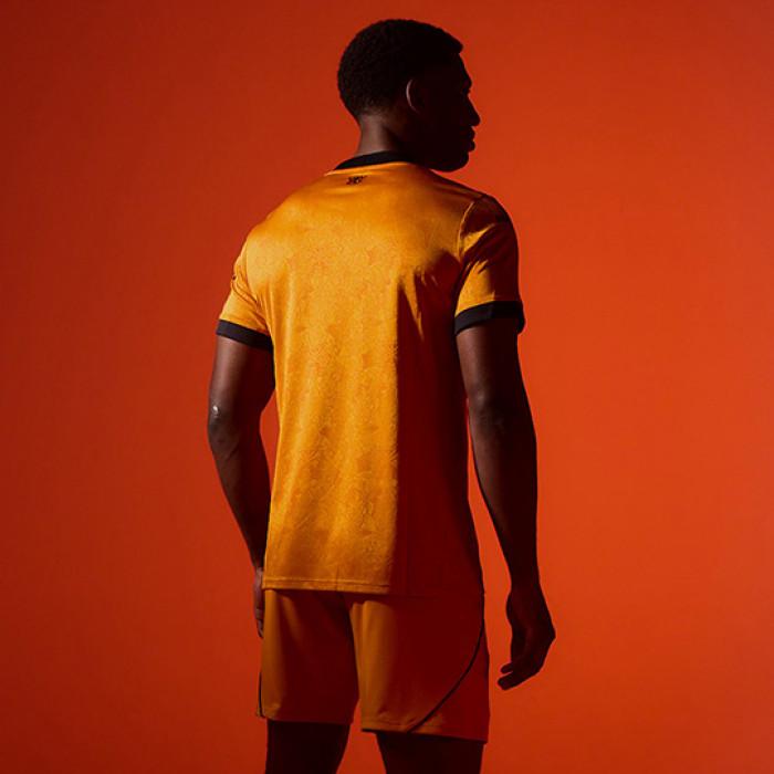 Camiseta local Wolverhampton Wanderers 2026/27 para mujer