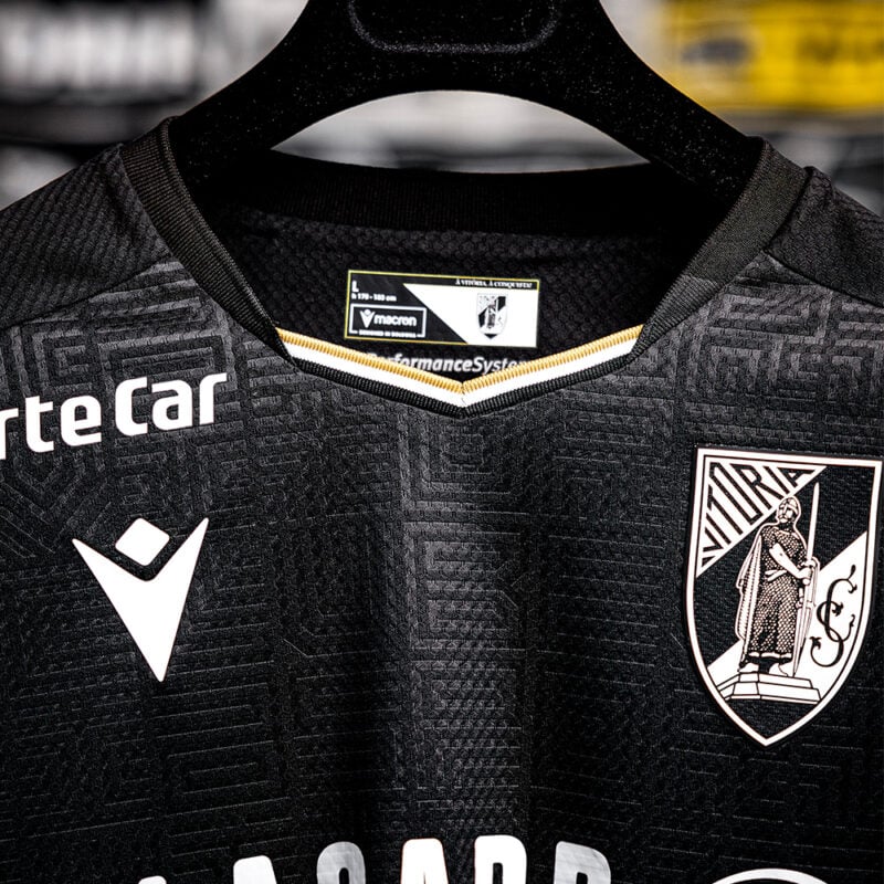Kinder Vitória SC 2024/25 Auswärts-Autentisches Trikot
