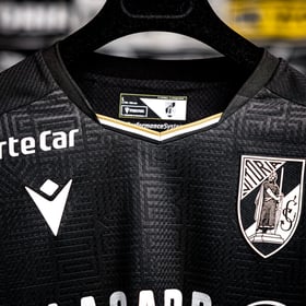 Kinder Vitória SC 2024/25 Auswärts-Autentisches Trikot