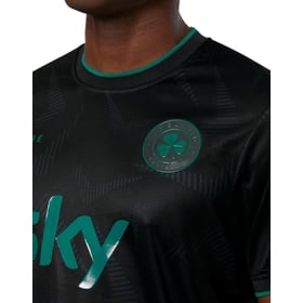 Herren Irland 2025 Drittes Castore-Stealth Trikot