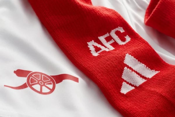 Kinder Arsenal 2024/25 Heimset