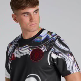 Damen Manchester United 2025/26 Drittes Pre-Match Trikot – Schwarz