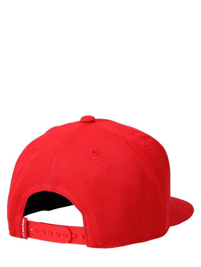Bayern Munich Snapback Logo Cap - Red
