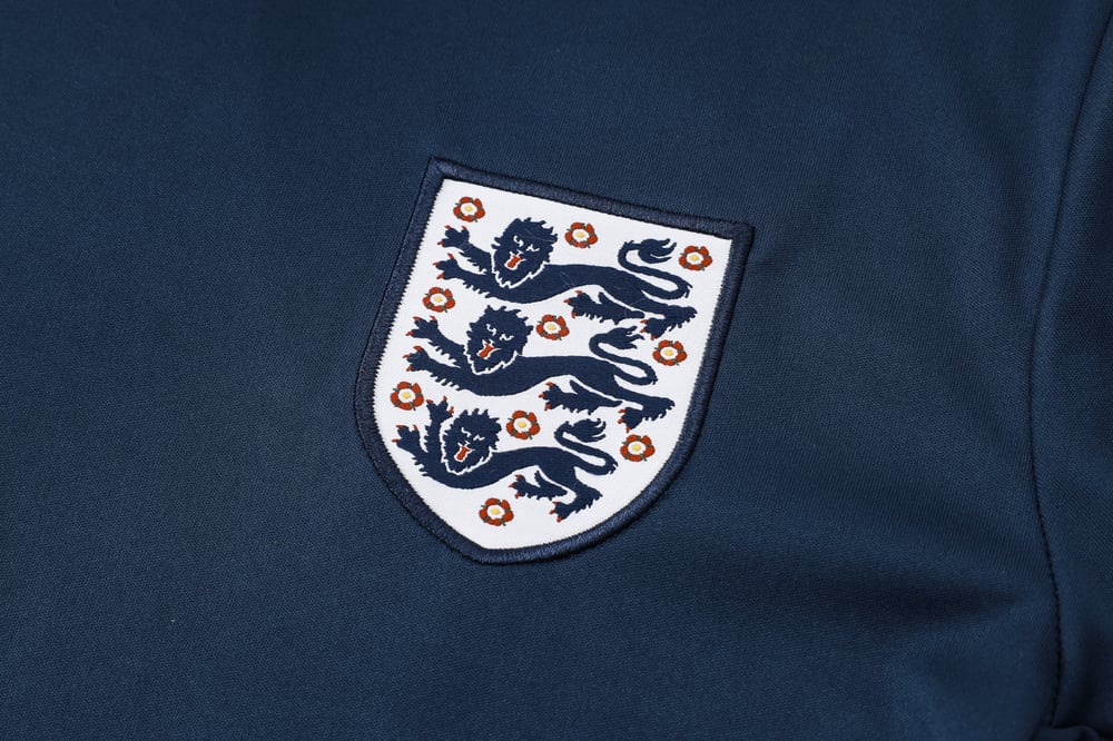 England Kurzarm-Trainingsanzug 2024/25 MEN528