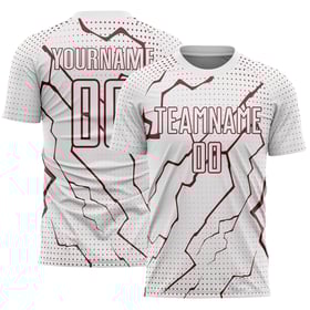 Maglia da calcio personalizzata con stampa sublimatica, colore bordeaux, colore bianco e nero.