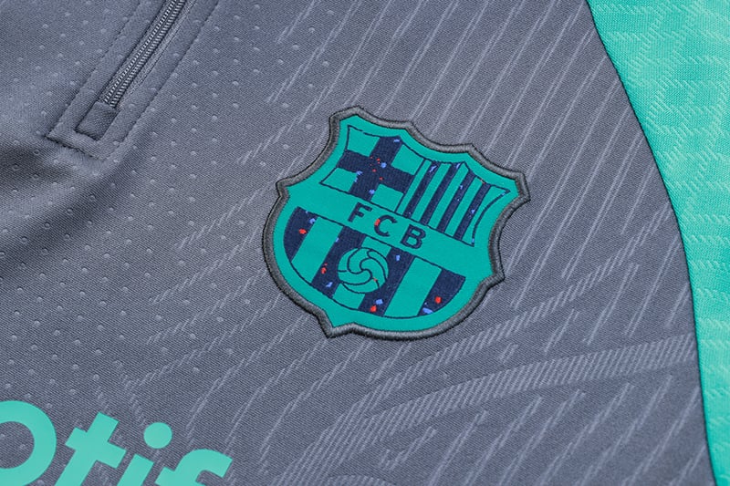Barcelona Lange Ärmel-Trainingsanzug 23/24 MEN587