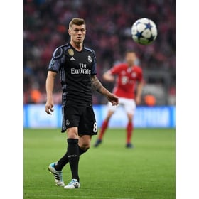 Real Madrid 2016/17 Drittes Trikot
