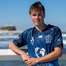 Barnens Newcastle Jets 2025/26 tredje tröja