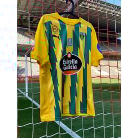 Damen CD Tondela 2025/26 Heimtrikot