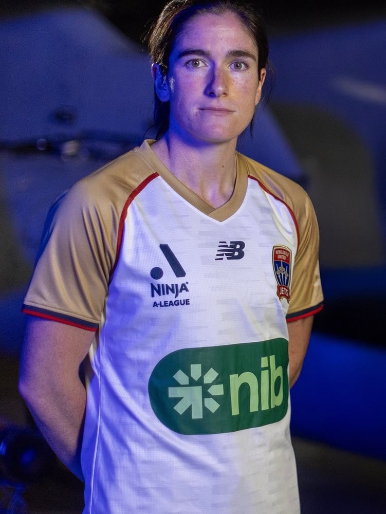 Herren Newcastle Jets 2025/26 Auswärtstrikot