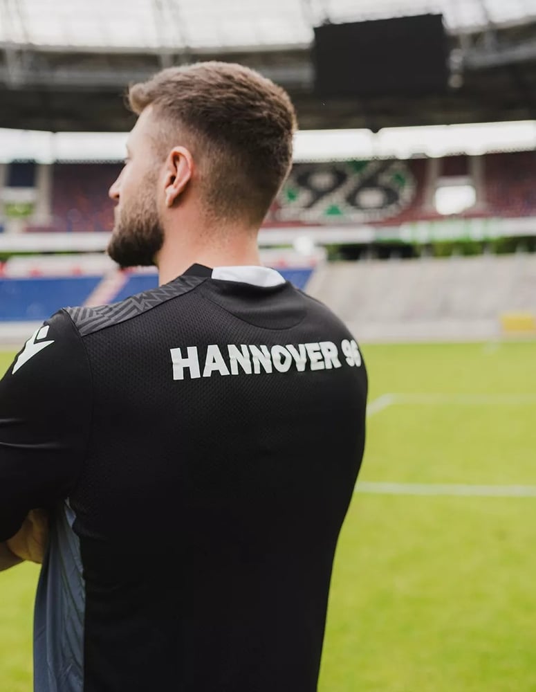 Damen Hannover 96 2024/25 Drittes Authentisches Trainingsshirt - Schwarz