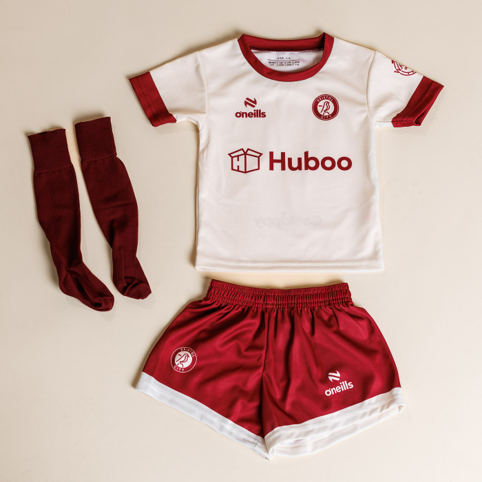 Kinder Bristol City 2024/25 Auswärtkit