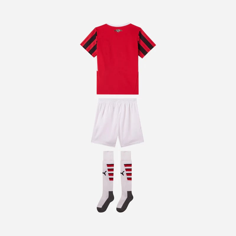 Kinder Milan 2024/25 Heimset