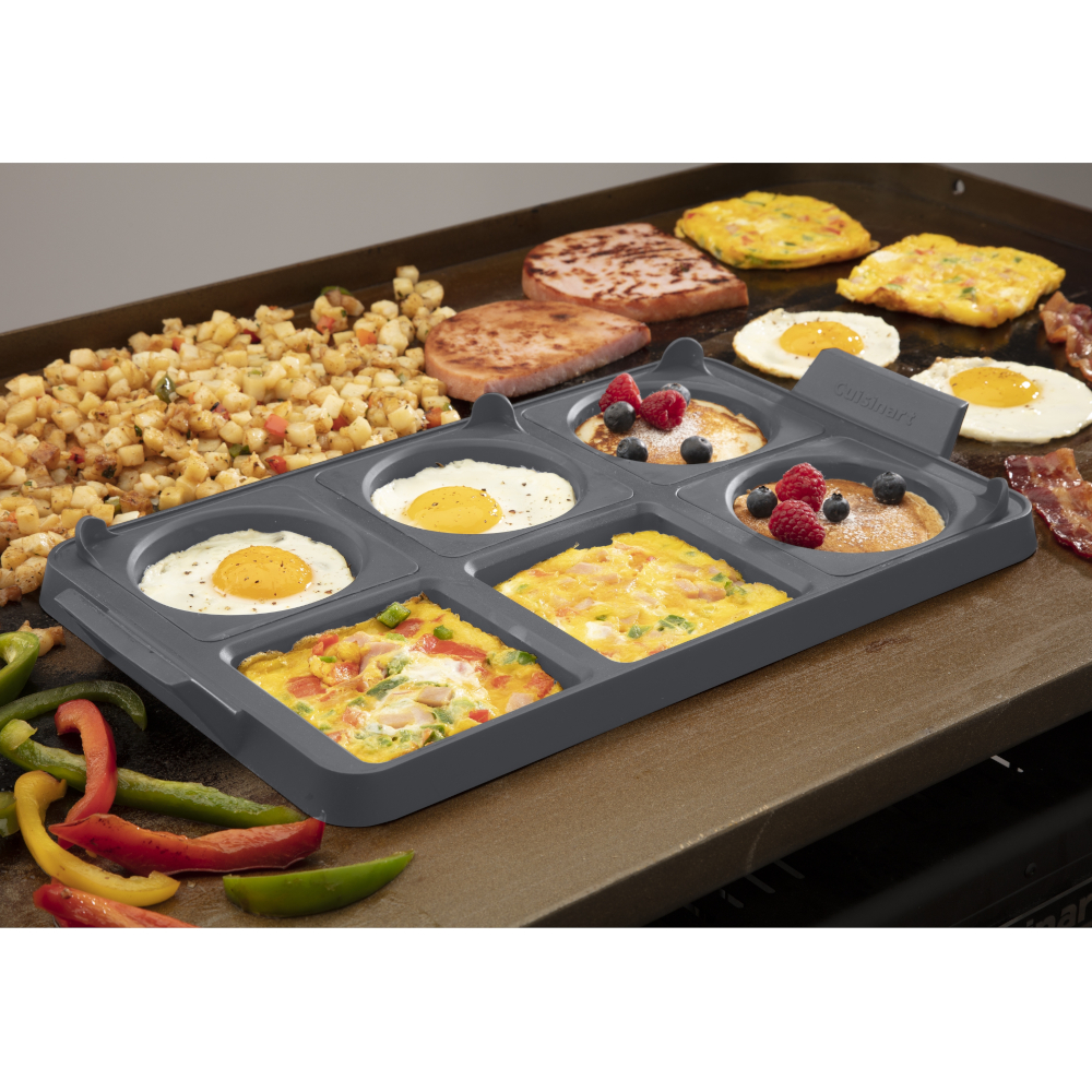 BANDEJA DE ANILLO CUISINART 14.5X9PULG. PARA HUEVOS 7PCS SILICONA GRIS