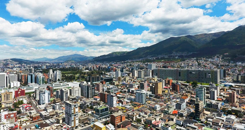 Se reactiva la capital: Quito pasa a semáforo amarillo
