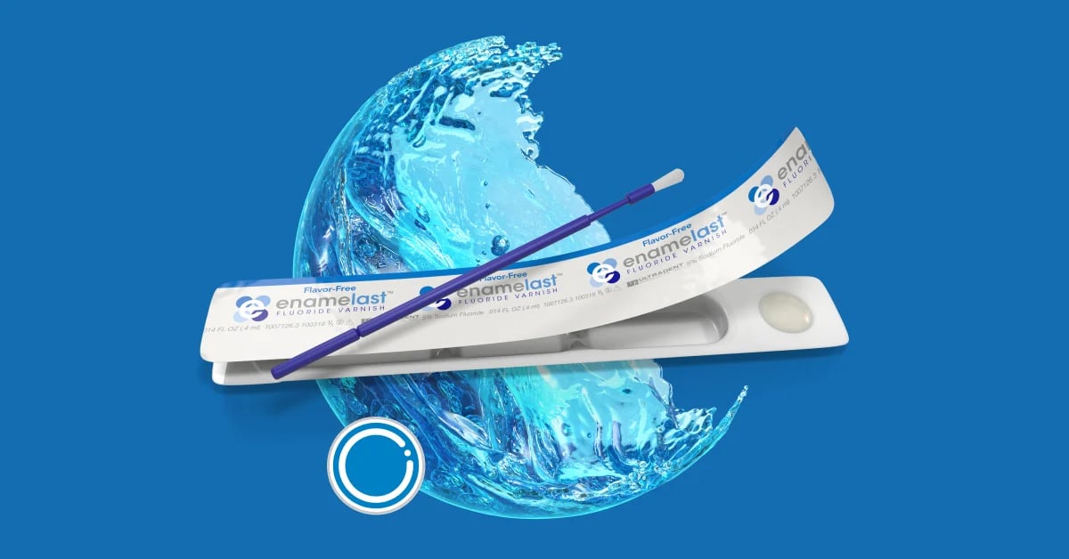 ¿Con Sabor o Sin? Elige Tu Barniz de Flúor con Enamelast