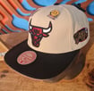 MITCHELL & NESS NBA NEON UNDERVISOR CHICAGO BULLS SNAPBACK