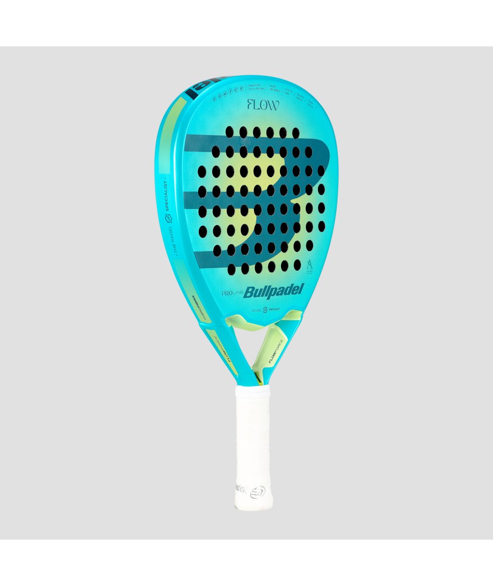 PALA BULLPADEL FLOW WOMAN 25 By: Alejandra Salazar