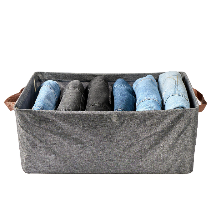 ORGANIZADOR DE ROPA GRIS
