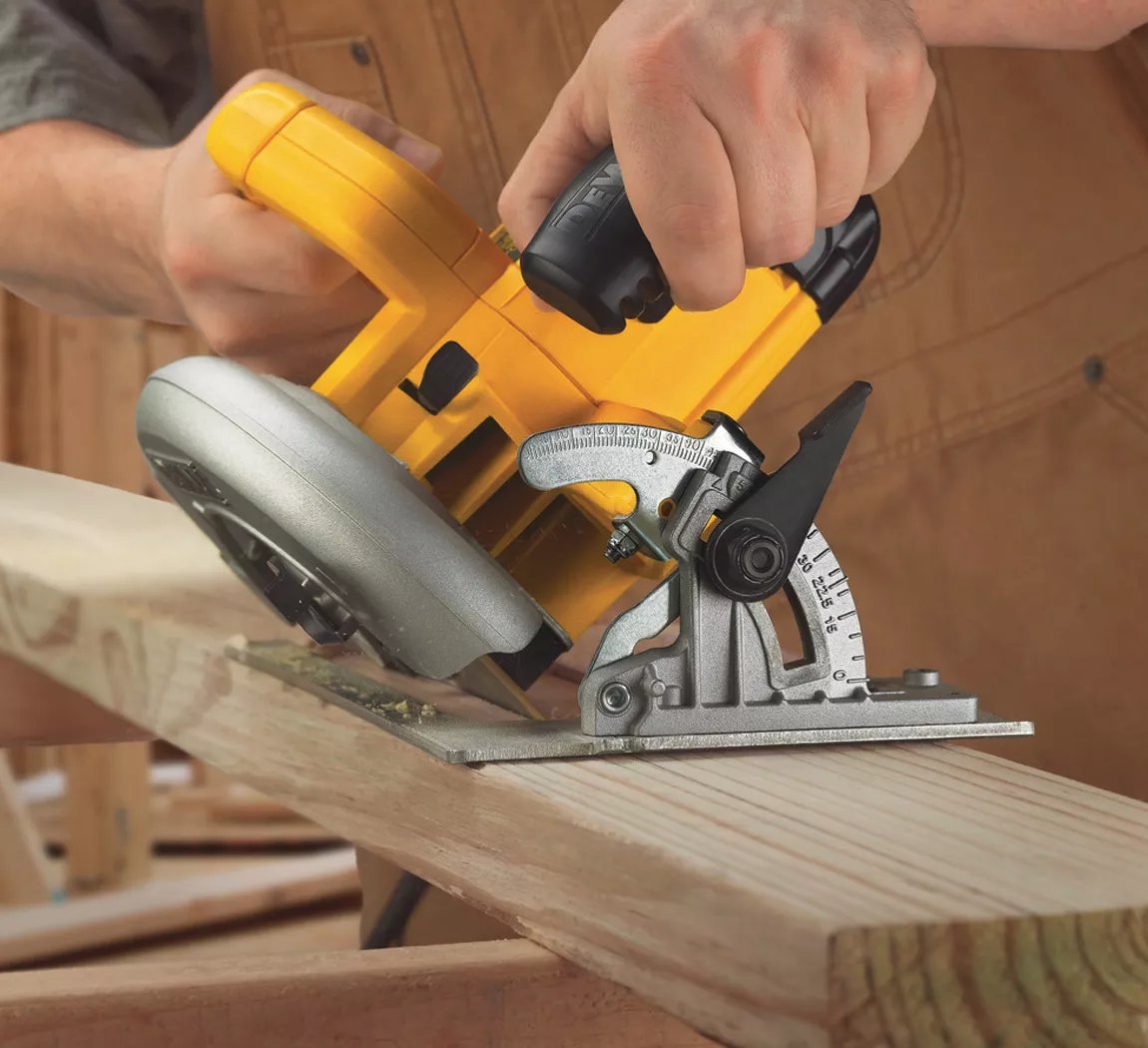 Dewalt Sierra Circular 1800w 5200rpm 7 1/4”