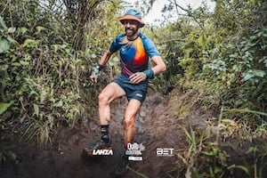 CAMISETA DE ATLETISMO BET 2025