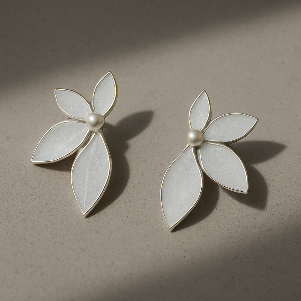Aretes Flor Esmalte Y Perla