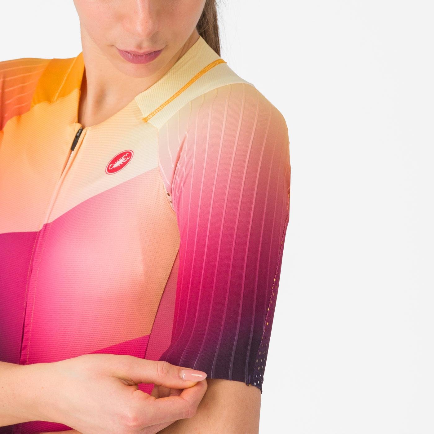 FREE SANREMO 3 W SUIT SHORT SLEEVE