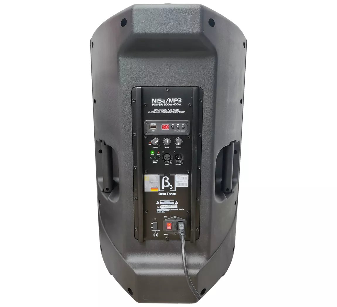 Beta three parlante caja  amplificada usb 15” 400w