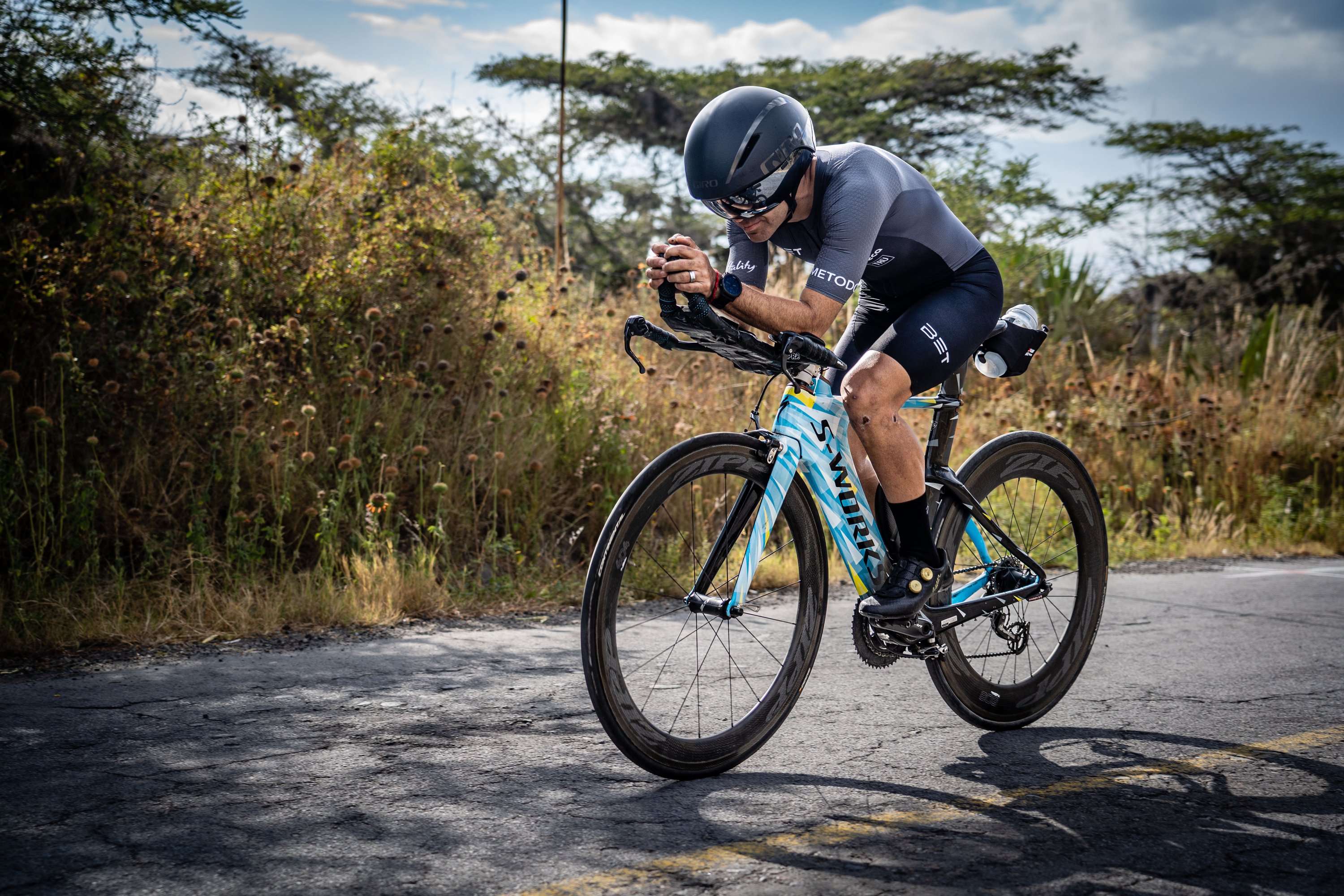 TRISUIT PERFORMANCE CON MANGA 2022