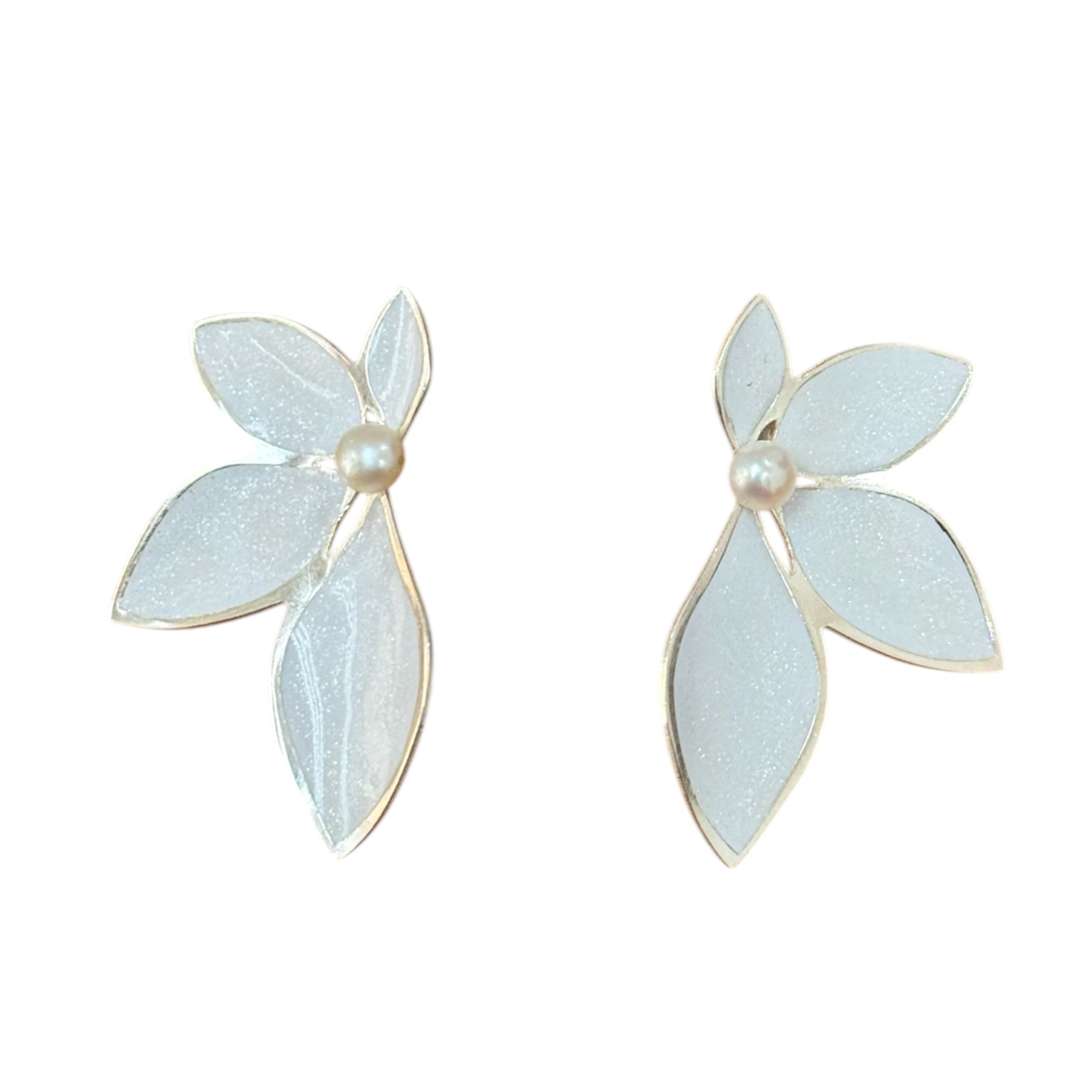 Aretes Flor Esmalte Y Perla