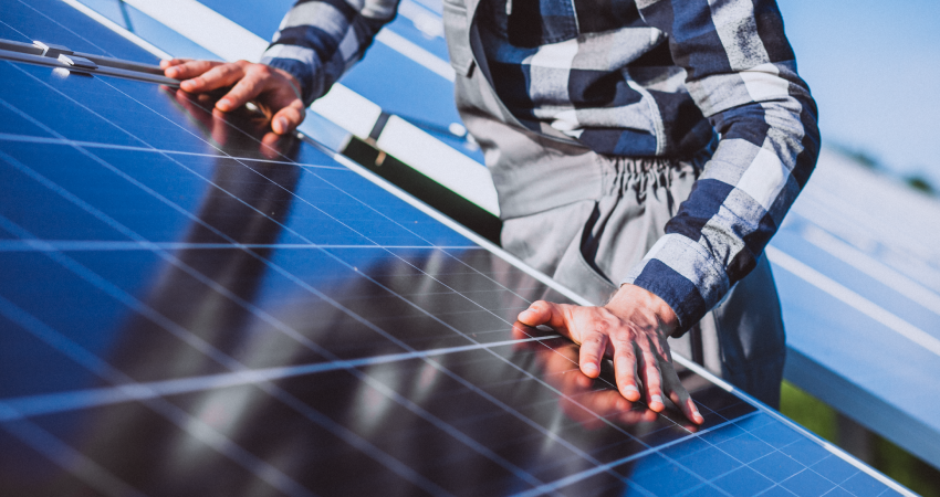 Créditos de BanEcuador para generadores de energía