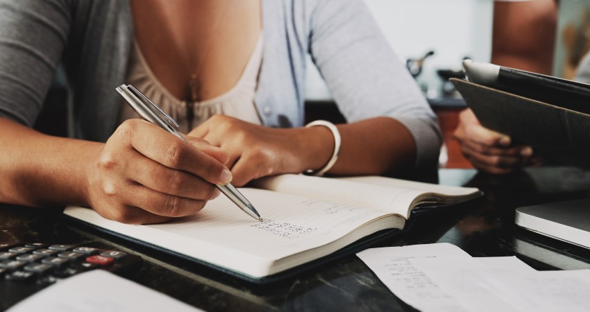 Proyección de gastos personales en el 2022