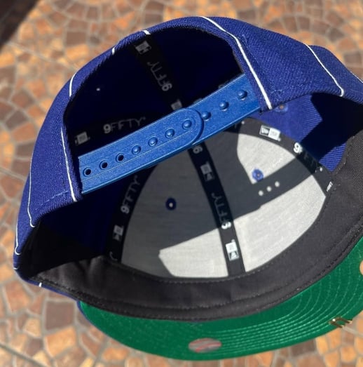 950 LA DODGERS PIN STRIPE GREEN UV