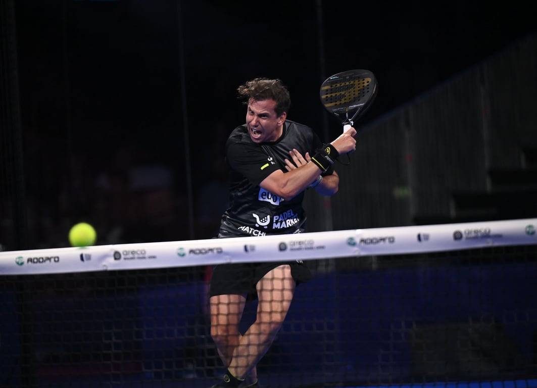 Domina el Juego: Técnicas Avanzadas de Pádel para Jugadores Enfocados en Perfeccionar su Técnica y Estrategia.