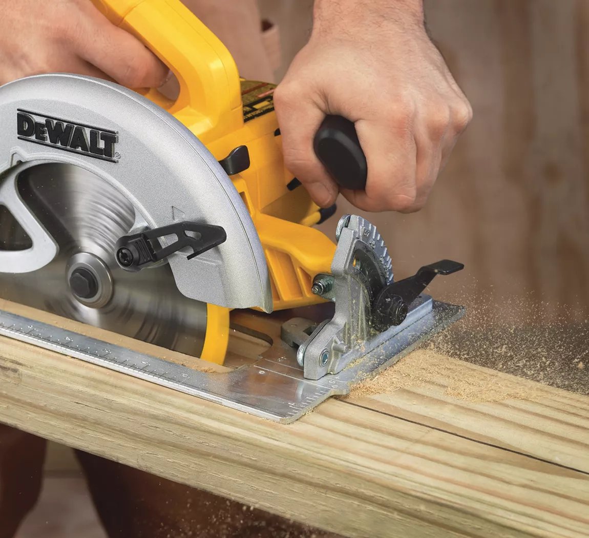 Dewalt Sierra Circular 1800w 5200rpm 7 1/4”