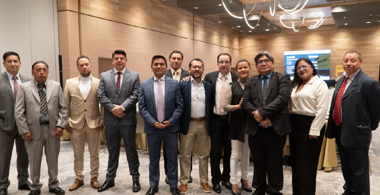 Celebrando 25 Años de logística confiable con LAARCOURIER