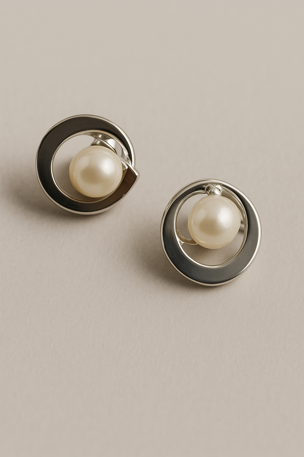 Arete Aro Doble Con Perla