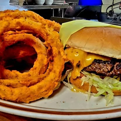 El Paisano Restaurante — image 1