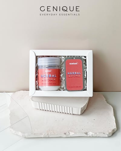 Genique พรีเมี่ยมเซท Giftset Happy Heal ยาดมขวดขาวขุ่น +Aroma Relaxing Balm