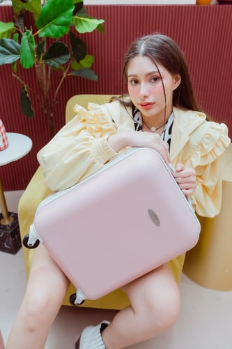 ภาพปกหมวดหมู่ 16 นิ้ว