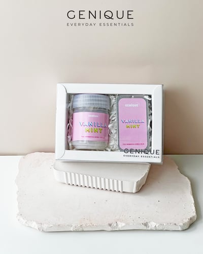 Genique พรีเมี่ยมเซท Giftset Happy Heal ยาดมขวดขาวขุ่น +Aroma Relaxing Balm
