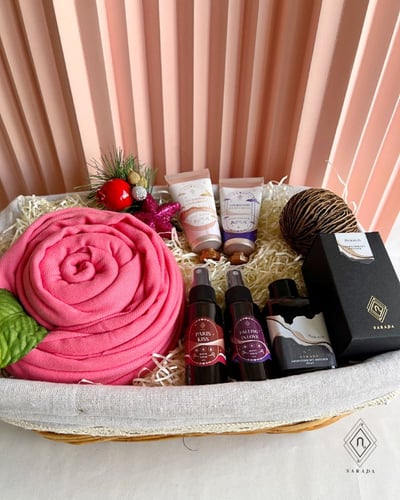 SX04 Spa SET Hand Cream / Diffuser / Room Spray and Scraf