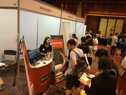 บูธงาน Ecommerce Expo 2016 มีผู้ประกอบการมากมายที่สนใจในงานวันนี้