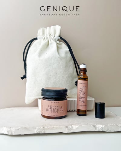 Genique พรีเมี่ยมเซท Giftset Happy Heal พิมเสนน้ำ + ยาดมขวดสีชา ในถุงผ้า