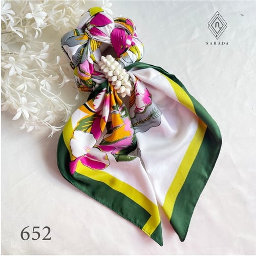 Scarf Garland Mother day GIft ML3